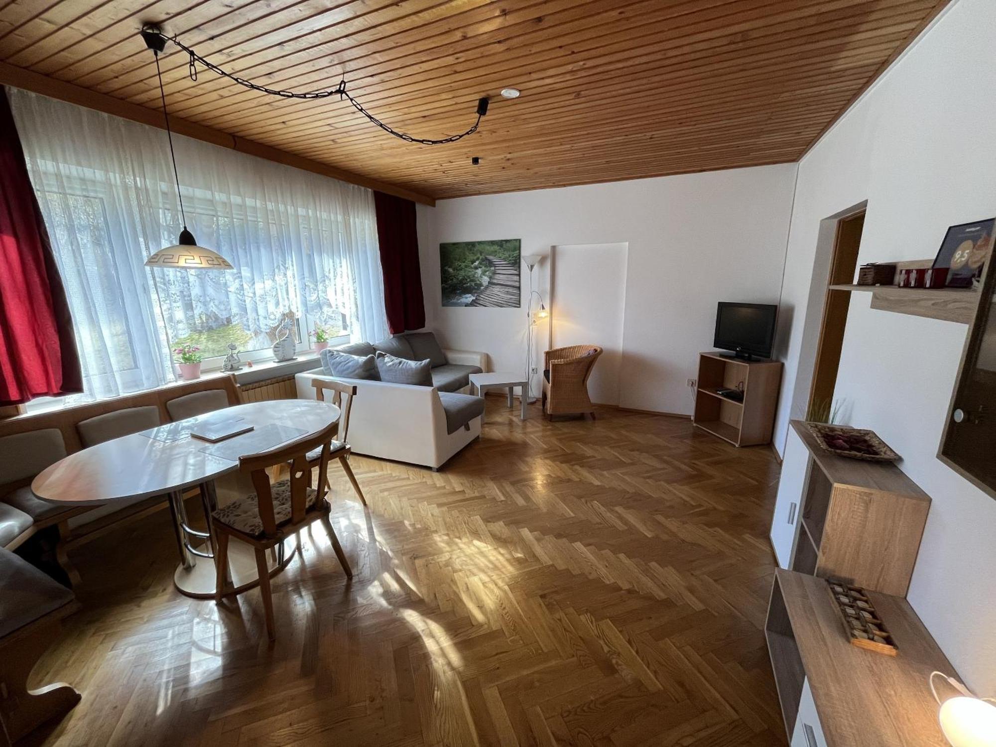 Apartments Am Kirchkogel "Laendliche Entspannung Im Herzen Der Steiermark" Pernegg an der Mur Quarto foto